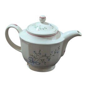 Churchill Fine China England mille fleurs Teapot With Lid Pink  Blue Floral